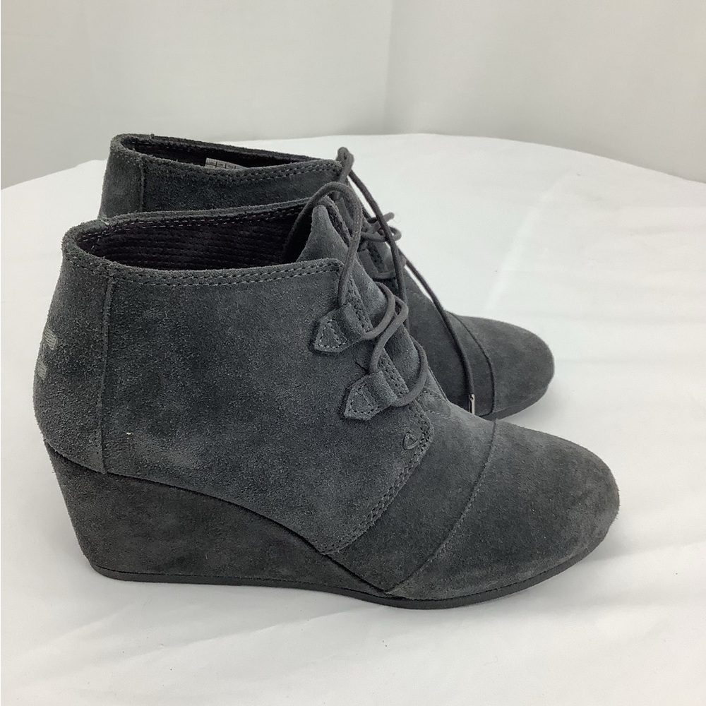 Tom’s Women’s Suede Greyish Blue Booties